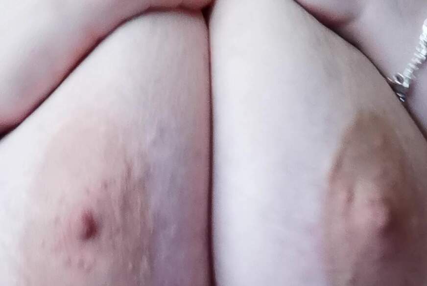 KirschKissen: Habe es mir mal ganz nah an der Kamera gemacht geil