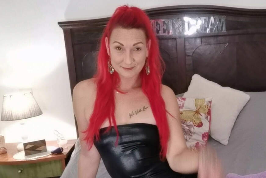Wild-Vanilla: Geile Wetlookb***h will dich mit heissem Dirtytalk