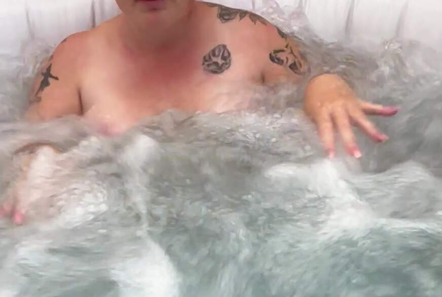 Redmilf: statt f****t direkt N**s