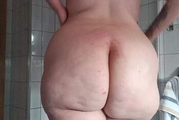 Lange Dusche im Hamburger Urlaub Teil 3... sei mein Voyeur