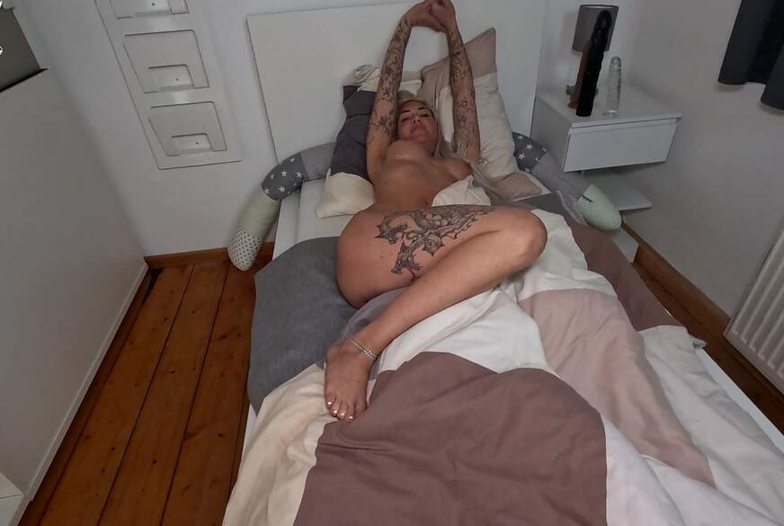 SusiSorglosNRW: Susi f****t aufgewacht