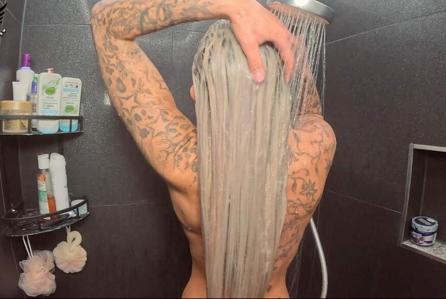 S****ziges Duscherlebnis mit Susi von SusiSorglosNRW