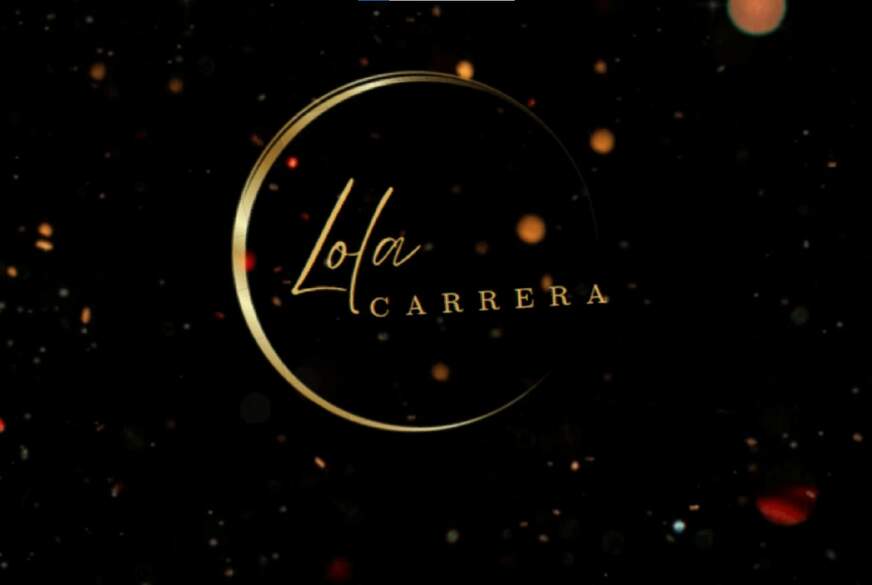 lola-carrera: Lolas M****i ganz nah mit dem Maisk****n-Dildo zum Orgasmus