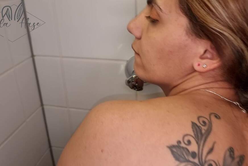 MilaHase: Überrascht und d**********t!