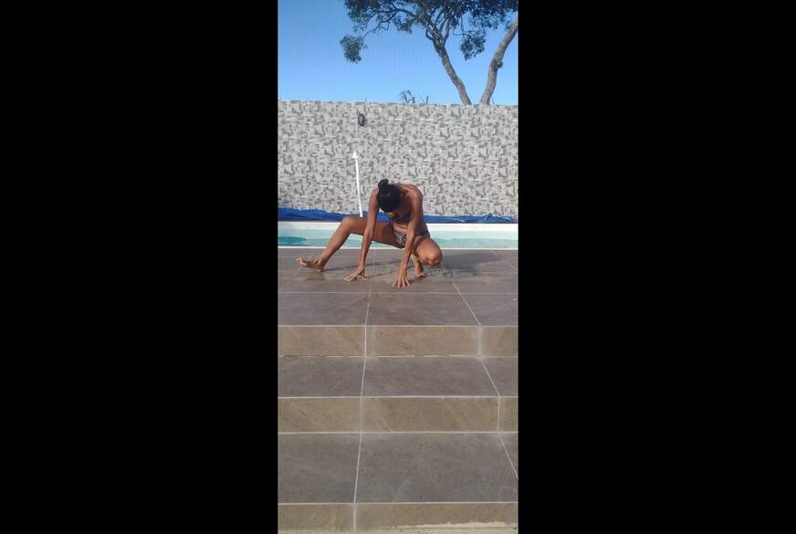 latinaluder: workout im bikini