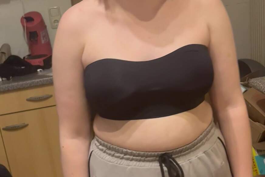 Frannys neue Titten und neue BHs Teil15 von Couple18and38