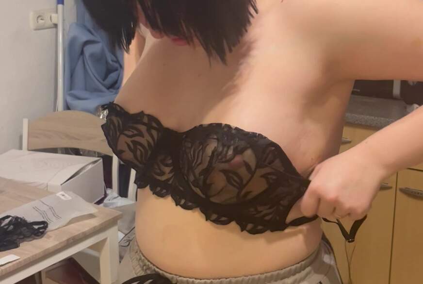 Frannys neue Titten und neue BHs Teil10 von Couple18and38