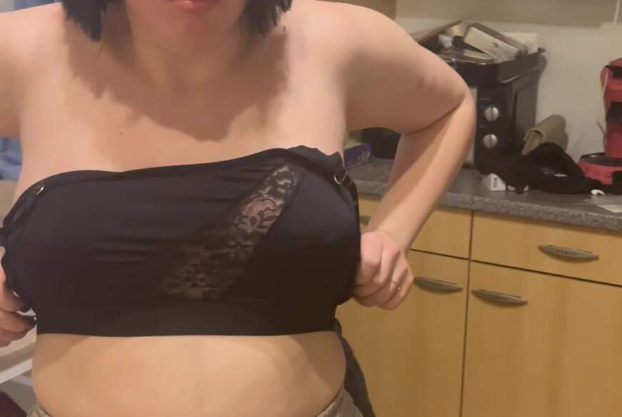 Frannys neue Titten und neue BHs Teil8 von Couple18and38