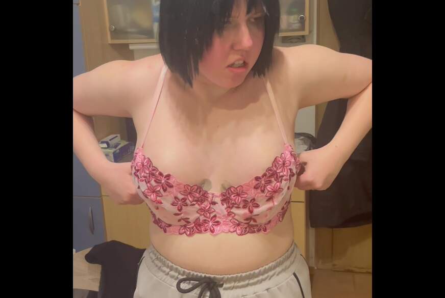 Couple18and38: Frannys neue Titten und neue BHs Teil6