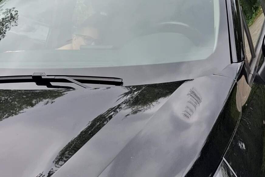 CurvyAngy: Auf dem Parkplatz g*****t